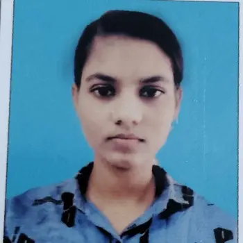 Kritee – Female Home Tutor in BBD  Lucknow | English Tuition with 2 Years Experience