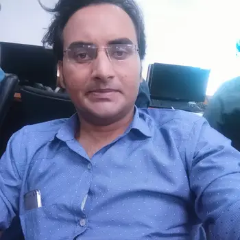 Satyam tiwari home tutor in Aliganj Lucknow