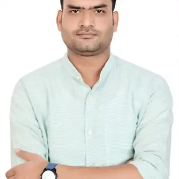 Neeraj Sharma Tutor From Hazratganj Lucknow