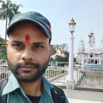 Vishal Verma  home tutor in Triveni Nagar Lucknow