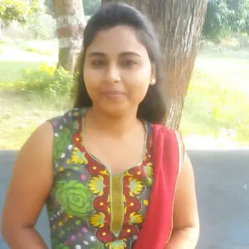 Archana Gautam home tutor in Vikas Nagar Lucknow