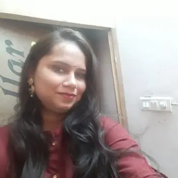 Kavita bhattacharya home tutor in Aliganj Lucknow