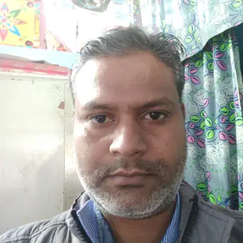 Arvind Kumar Vishwakarma home tutor in Rajajipuram Lucknow