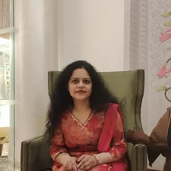 Mrs. Vishakha Tandon Tutor From Rajajipuram Lucknow