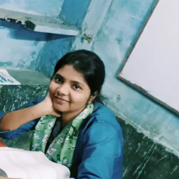 Anchal Verma Tutor From Chowk Lucknow