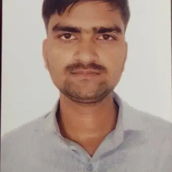 Adarsh Singh Tutor From Aliganj Lucknow