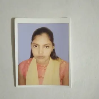 Nandani Kumari Gupta  Tutor From Hazratganj Lucknow