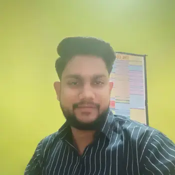 Amit Yadav  home tutor in Aliganj Lucknow