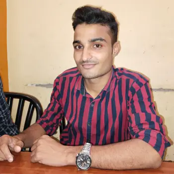 Himanshu Mishra Tutor From Triveni Nagar Lucknow