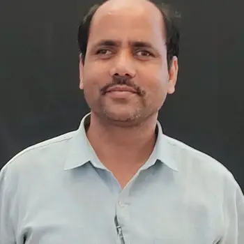 Ramesh Pandey  Tutor From Chinhat Lucknow