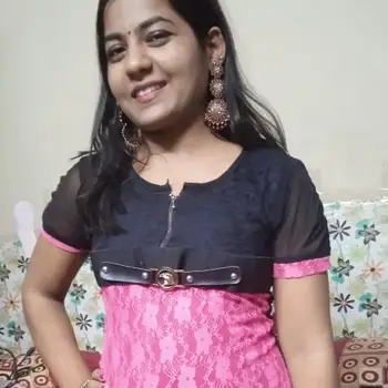 Shambhavi Agarwal Tutor From Parag Lucknow