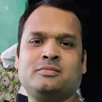 Afaque Ahmad Tutor From IIM Road Lucknow