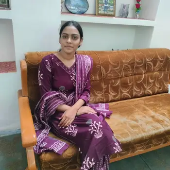 Anshima shukla  Tutor From Rajajipuram Lucknow