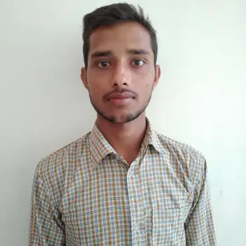 Mohit singh  Tutor From Daliganj Lucknow