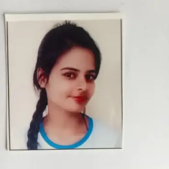Anjali mishra Tutor From Hussainganj Lucknow