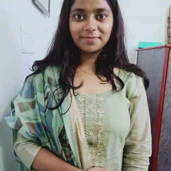 Srishti  Tutor From Jankipuram Lucknow