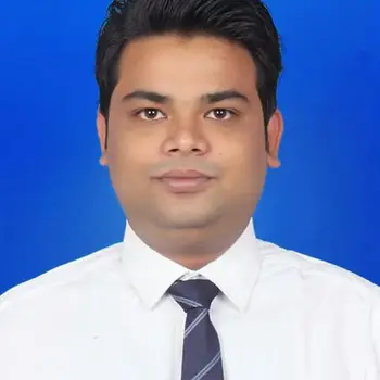 Kumar shivam home tutor in Aliganj Lucknow