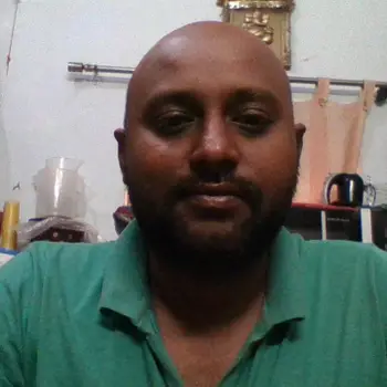 Aniruddha Dutta home tutor in Rajajipuram Lucknow