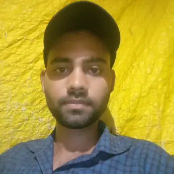 Abhishek Kumar  Tutor From Hazratganj Lucknow
