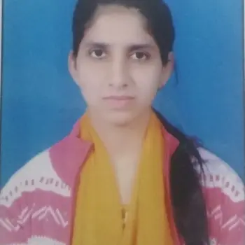 Sadaf Fatima Tutor From Kursi Road Lucknow