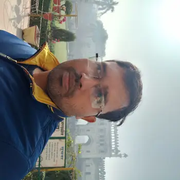 Pravesh Kumar Singh Tutor From Sitapur Road  Lucknow