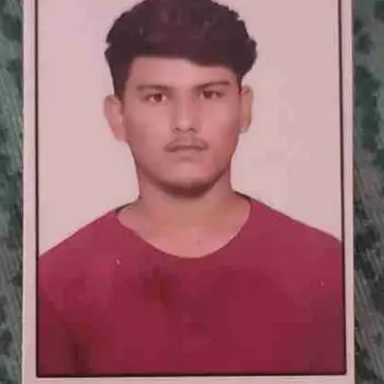 Kamlesh Singh Bisht English Home Tutor in Nilmatha Lucknow with 3 Years Experience